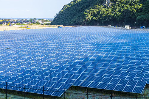 産業用から住宅用まで太陽光発電、ソーラー事業